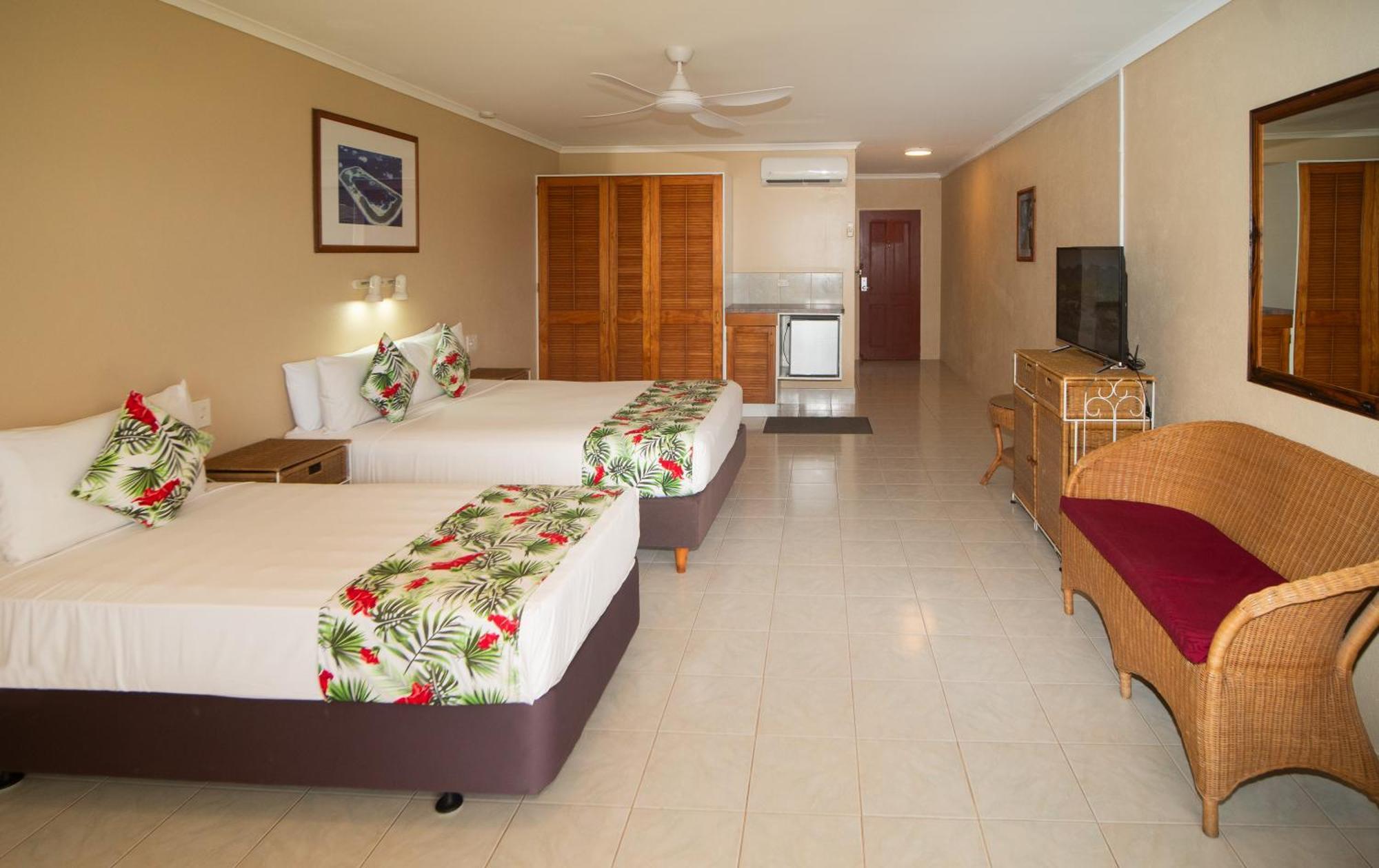 The Edgewater Resort & Spa Раротонга Екстериор снимка